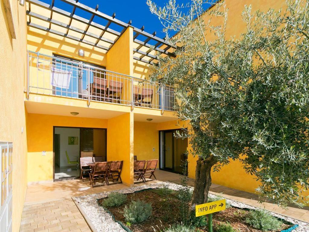 Villa Alpa Umag Exterior photo