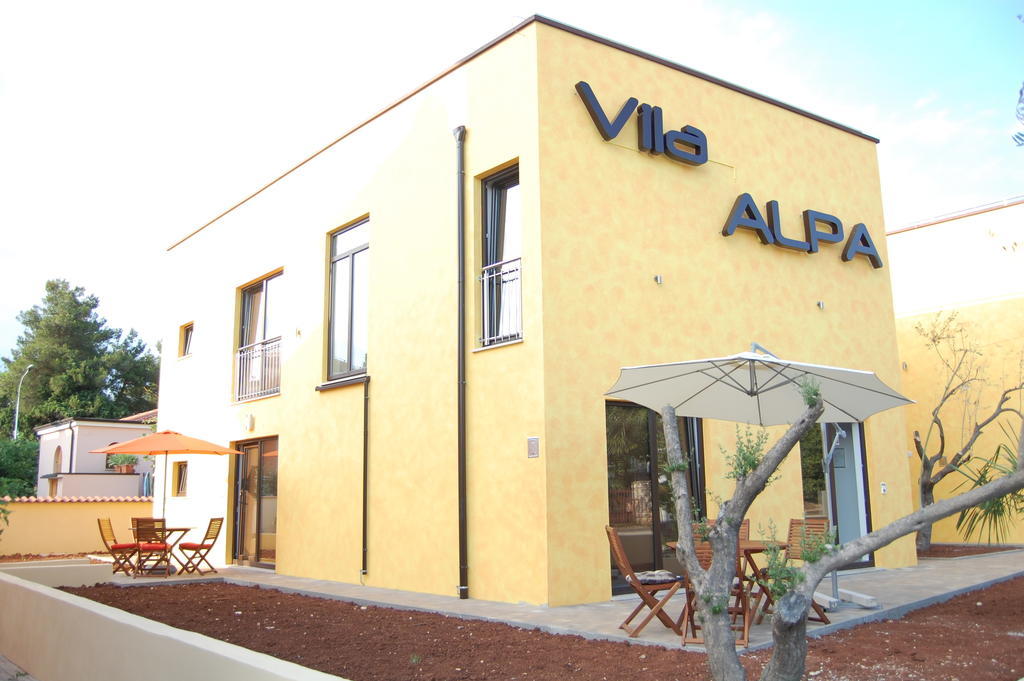 Villa Alpa Umag Exterior photo