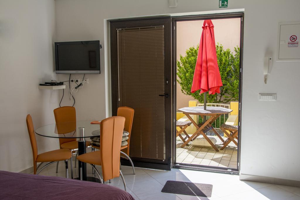 Villa Alpa Umag Exterior photo